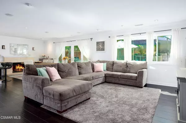 Calabasas, CA 91302,26007 Philrich CIR