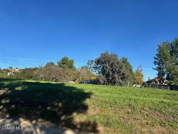 Agoura Hills, CA 91301,5631 E Foothill DR E