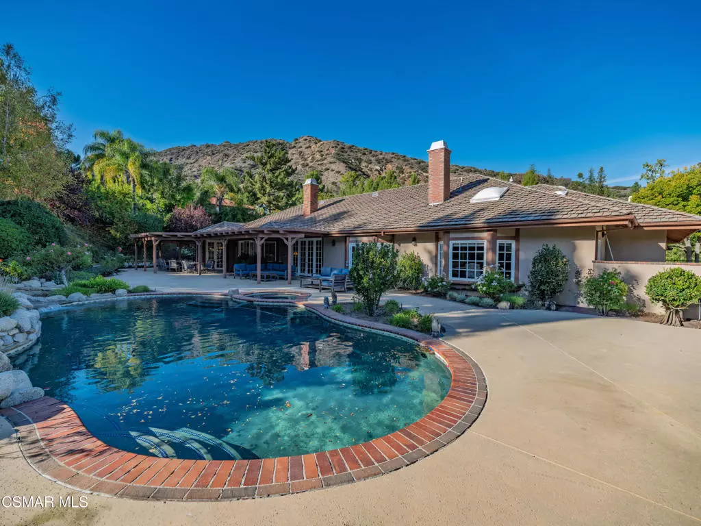 Agoura Hills, CA 91301,29338 Wagon RD