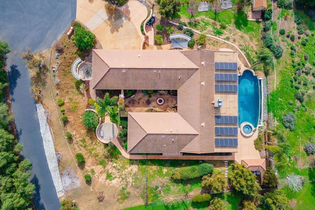 Fallbrook, CA 92028,1328 Ram Ln