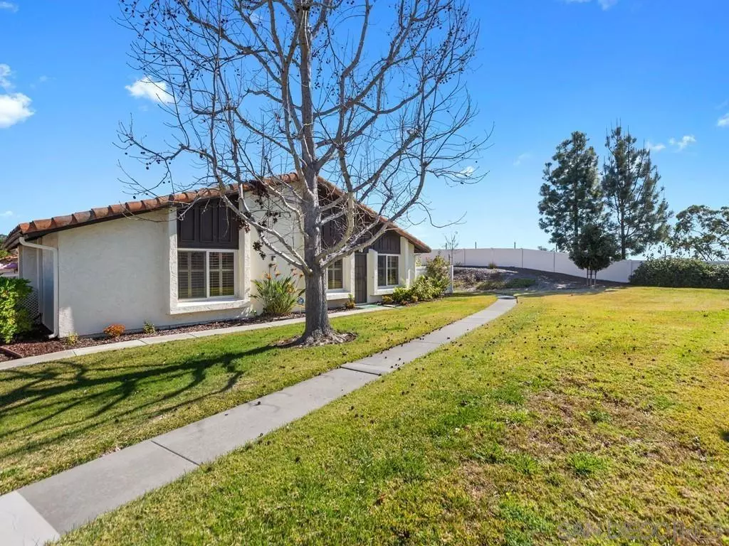 Encinitas, CA 92024,369 Orwell Ln.