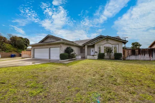 11820 Gay Rio Ln, Lakeside, CA 92040