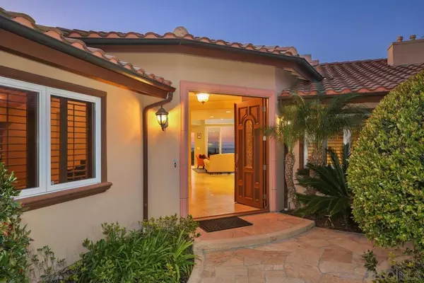 La Jolla, CA 92037,6502 Manana Pl