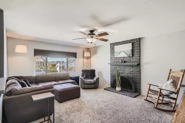 El Cajon, CA 92019,1087 Ellen Lane