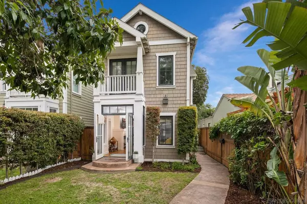 229 G Ave, Coronado, CA 92118