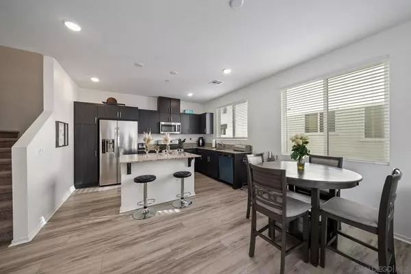 San Diego, CA 92154,5224 Beachfront Cove #62