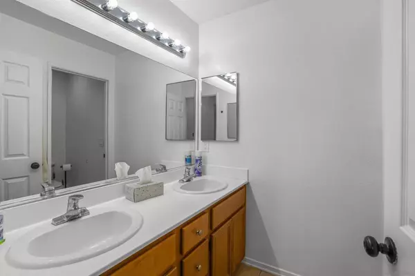 San Diego, CA 92154,518 Black Coral Way