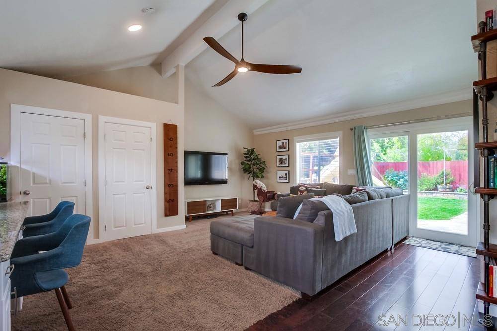 Poway, CA 92064,14104 Powers Rd