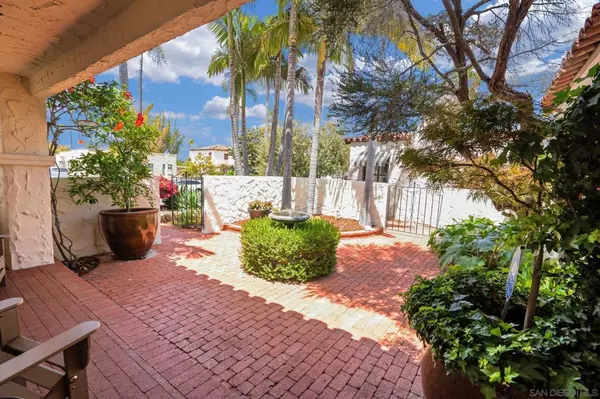 San Diego, CA 92116,4179 Norfolk Terrace