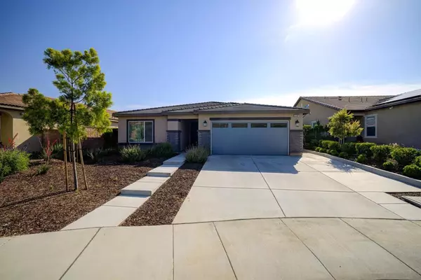 Menifee, CA 92585,27347 Duomo Ct