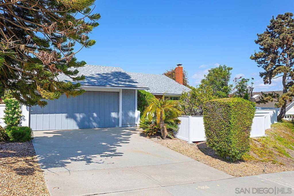 Carlsbad, CA 92010,4520 Trieste Dr.