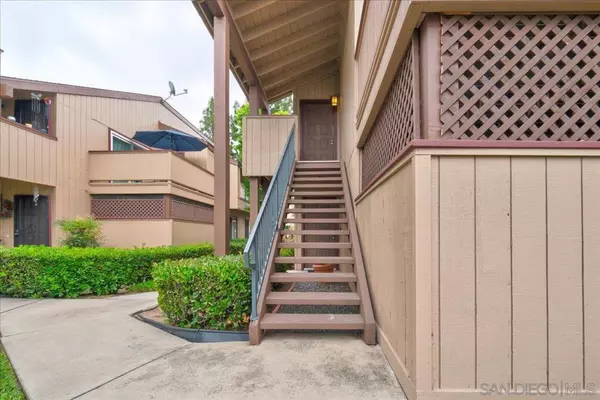 6530 College Grove Drive #60, San Diego, CA 92115