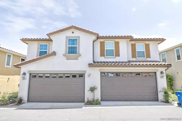 8622 Sage Shadow Dr, Lakeside, CA 92040