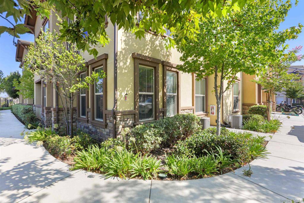San Diego, CA 92126,11155 Taloncrest Way #40