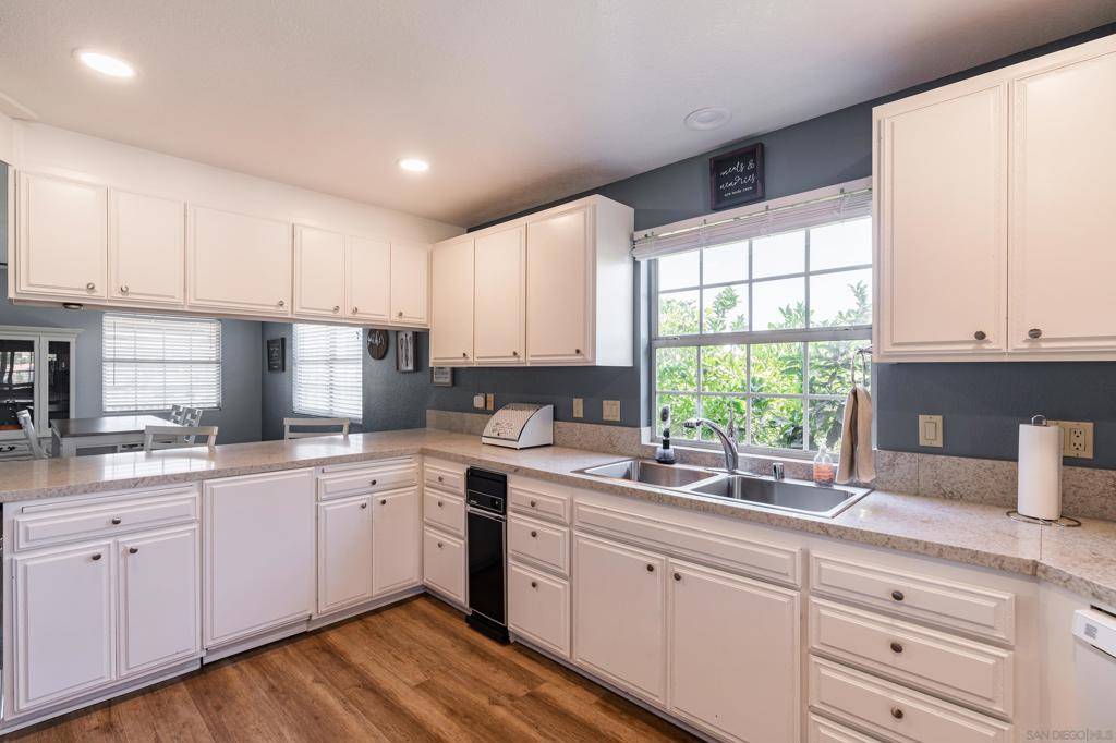 El Cajon, CA 92021,8520 Calle De Buena Fe