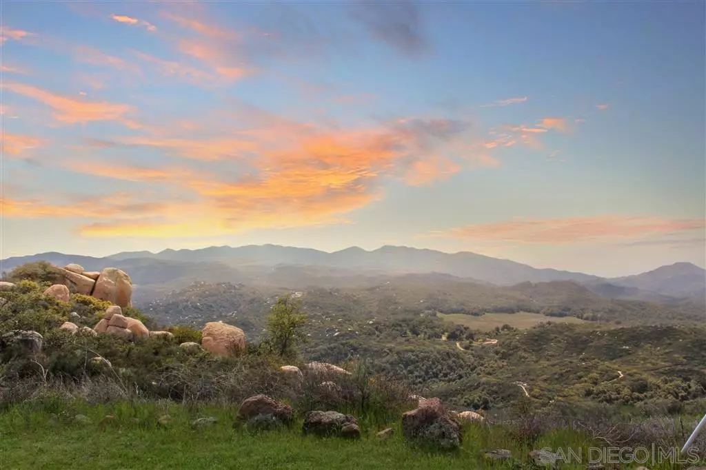 Murrieta, CA 92562,18001 El Cerezo Road