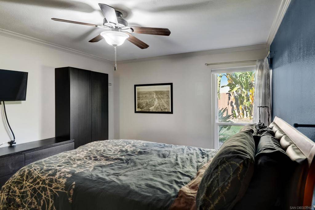 El Cajon, CA 92020,451 Ballantyne St #3
