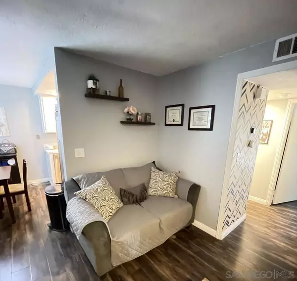 Lakeside, CA 92040,12650 Lakeshore Dr. #152