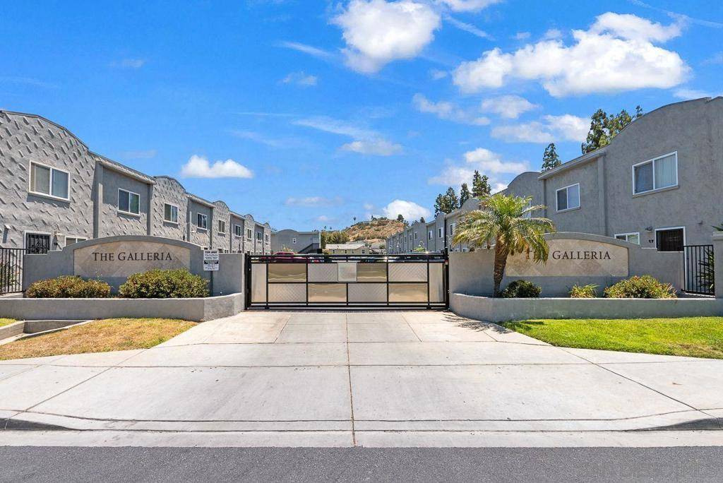 851 S Mollison Ave #27, El Cajon, CA 92020