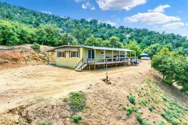 Santa Ysabel, CA 92070,26368 Eagle Gap Rd