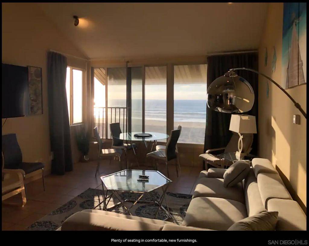 San Diego, CA 92109,3261 Ocean Front Walk #2A
