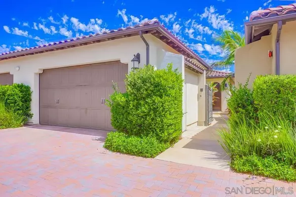 San Diego, CA 92127,8153 Auberge Cir