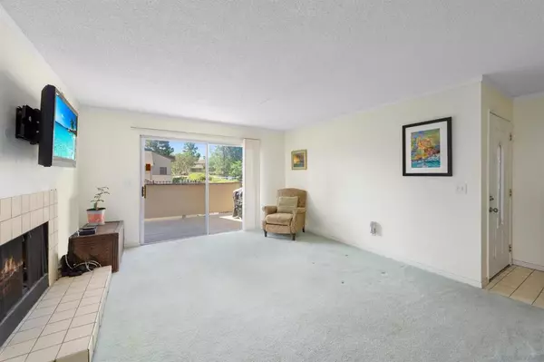 San Diego, CA 92115,6544 College Grove Drive #70