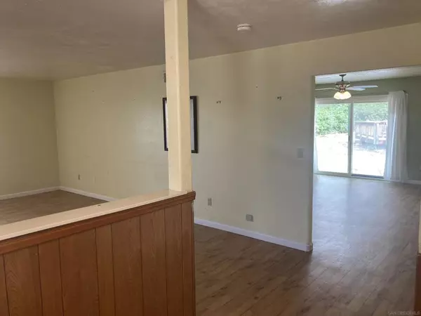 Bonita, CA 91902,5512 Horse Ridge Way