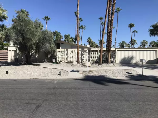 Palm Springs, CA 92262,816 N Fair Cir