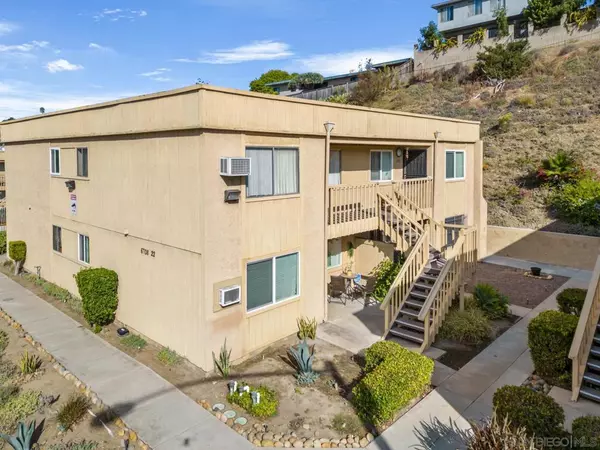 6714 University Ave, San Diego, CA 92115