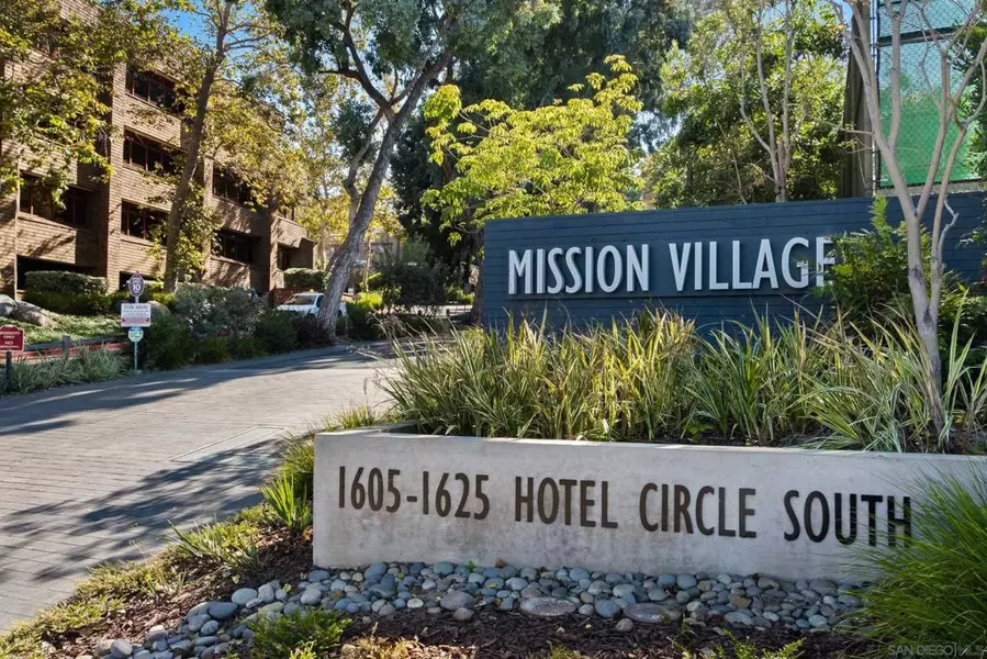 1615 Hotel Cir S #D204, San Diego, CA 92108