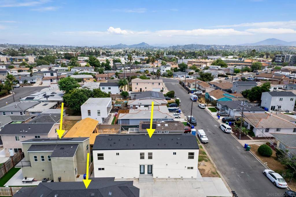 6250 6256 Stewart St, San Diego, CA 92115