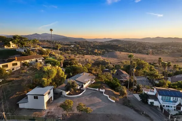 Escondido, CA 92027,2323 Carroll Ln