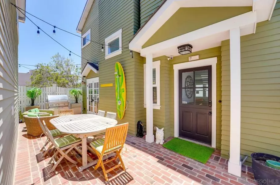 920 D Ave, Coronado, CA 92118