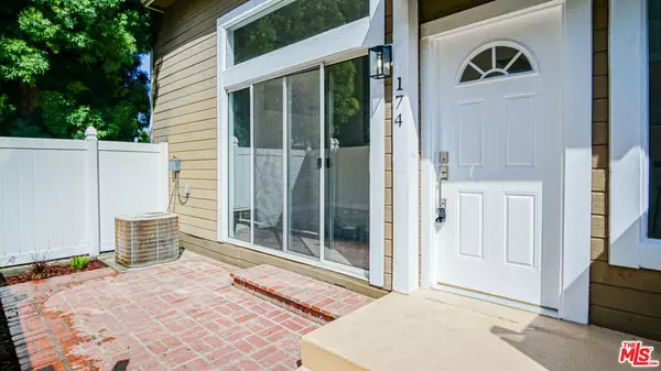 San Fernando, CA 91340,1973 GLENOAKS BLVD #174