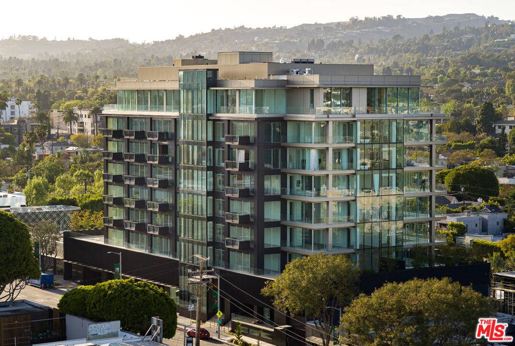 West Hollywood, CA 90048,8899 BEVERLY BLVD #7BE