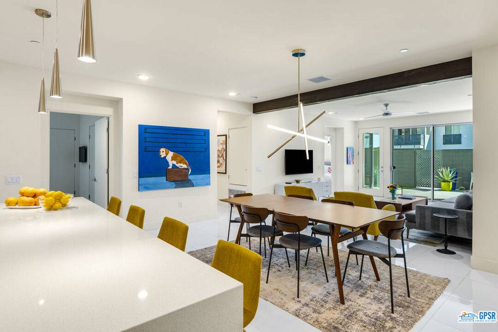 Palm Springs, CA 92262,152 The