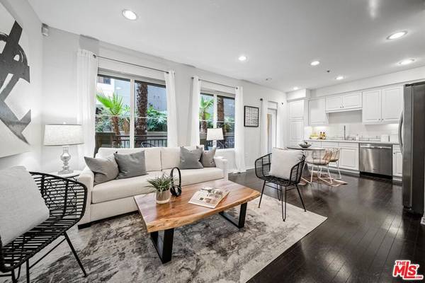 Playa Vista, CA 90094,6020 Seabluff DR #123