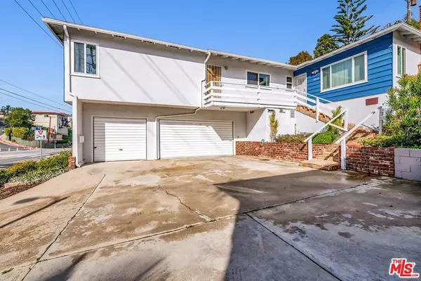 Playa Del Rey, CA 90293,8218 Pershing DR #8218
