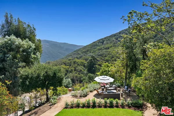 2393 Live Oak Meadows RD, Malibu, CA 90265