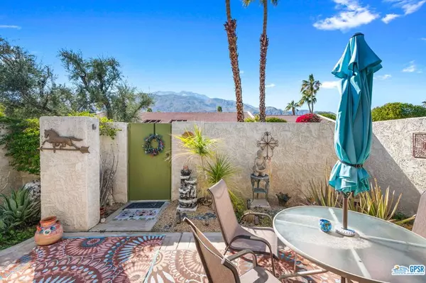 Palm Springs, CA 92262,1453 E Amado RD