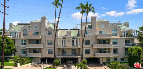 930 N Doheny DR #417, West Hollywood, CA 90069