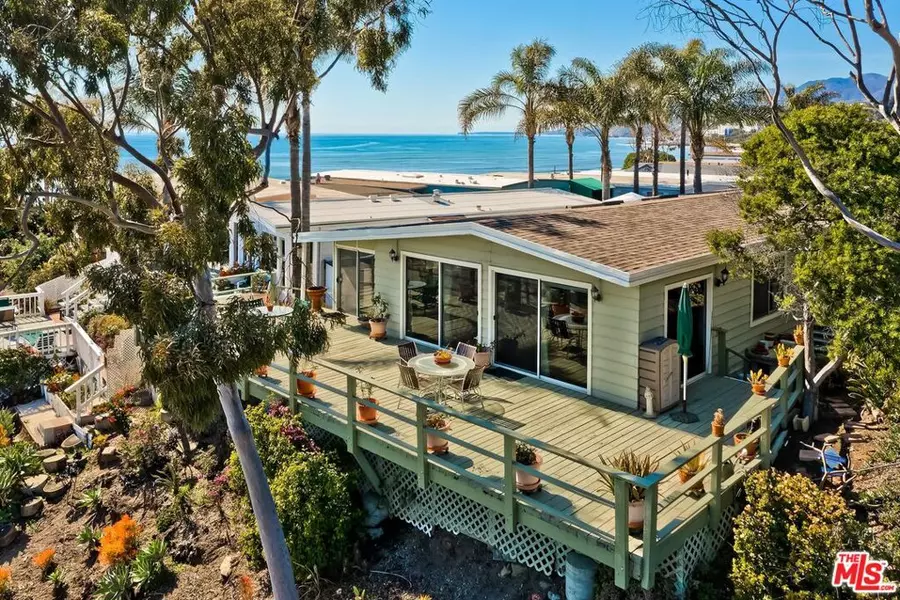 17 Vista TER, Pacific Palisades, CA 90272