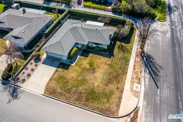 Yucaipa, CA 92399,35311 Mountain View ST