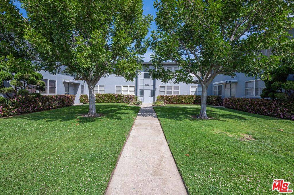 1417 Ocean Park BLVD, Santa Monica, CA 90405