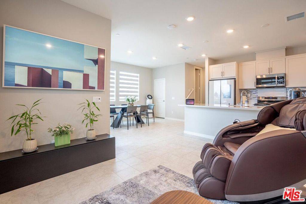 1578 Topeka AVE #9,  Placentia,  CA 92870