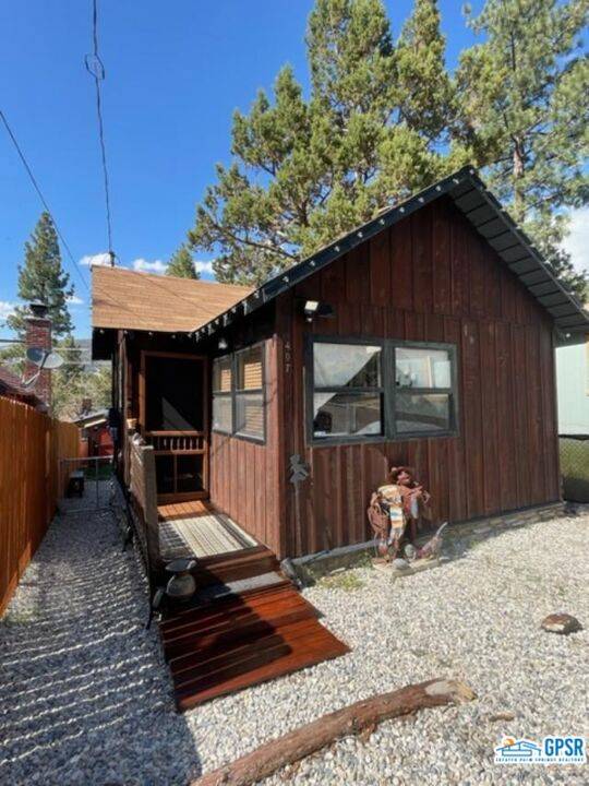 407 Garrick WAY, Big Bear City, CA 92314