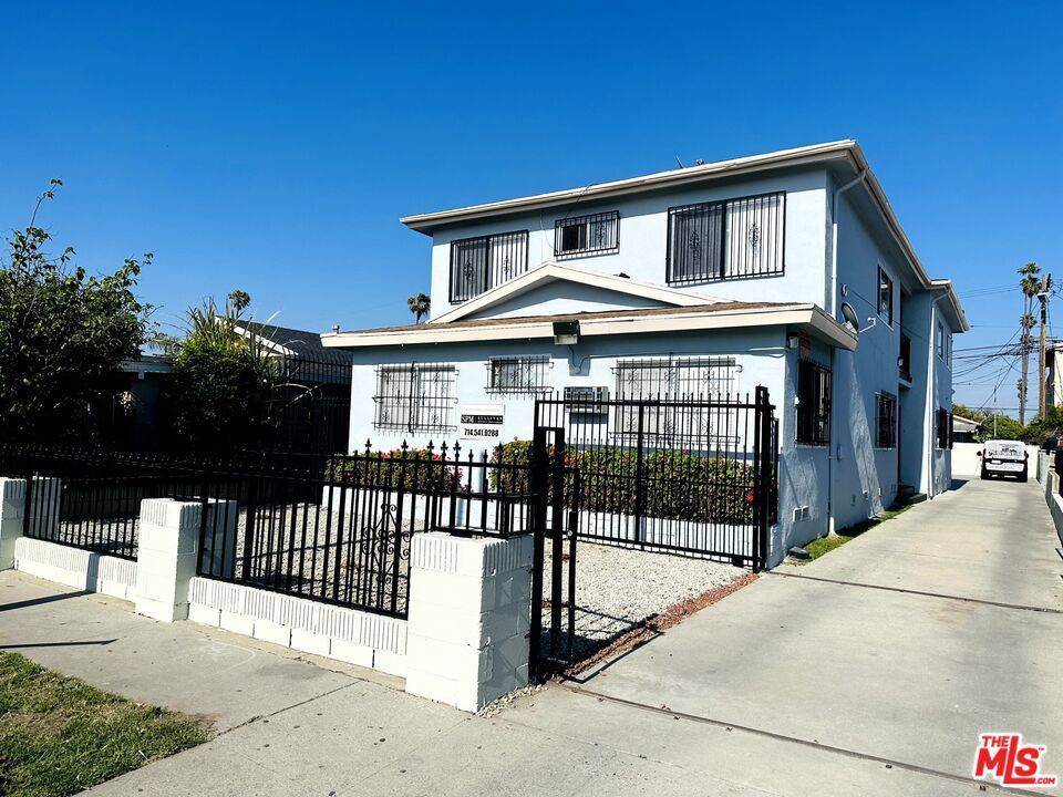 6606 Denver AVE, Los Angeles, CA 90044