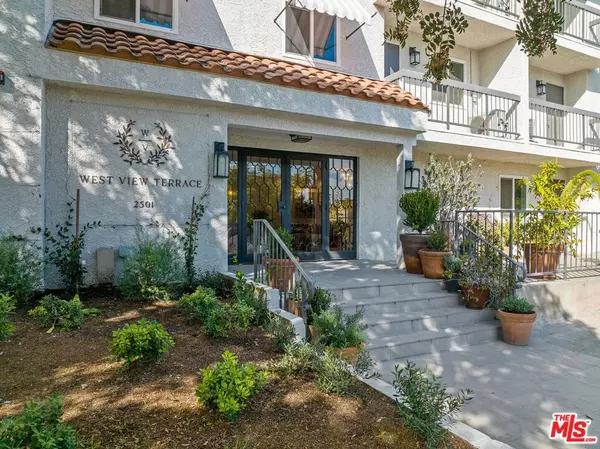 Los Angeles, CA 90016,2501 S Westview ST #103
