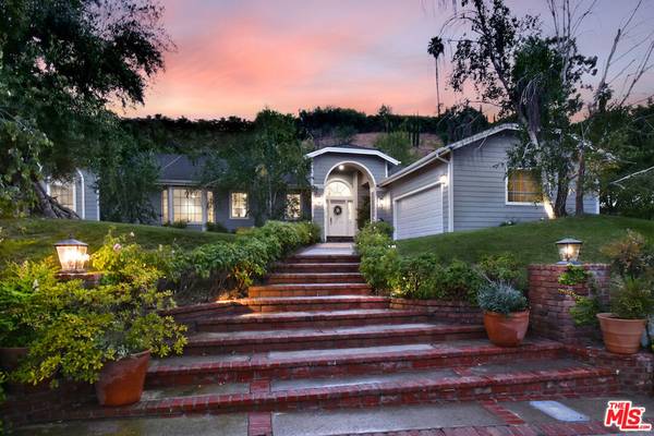 5209 Melvin AVE, Tarzana, CA 91356